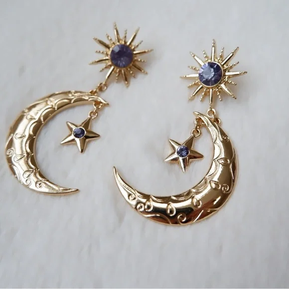 Adeline Gold Earrings - Picture 1 of 3